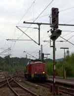 Die V 100.05 (202 726-6) der HGB (Hessische Gterbahn GmbH, Buseck) ex DR 110 726-7 ex DB 202 726-6 bei Rangierfaht am 15.09.2012 in Betzdorf/Sieg.