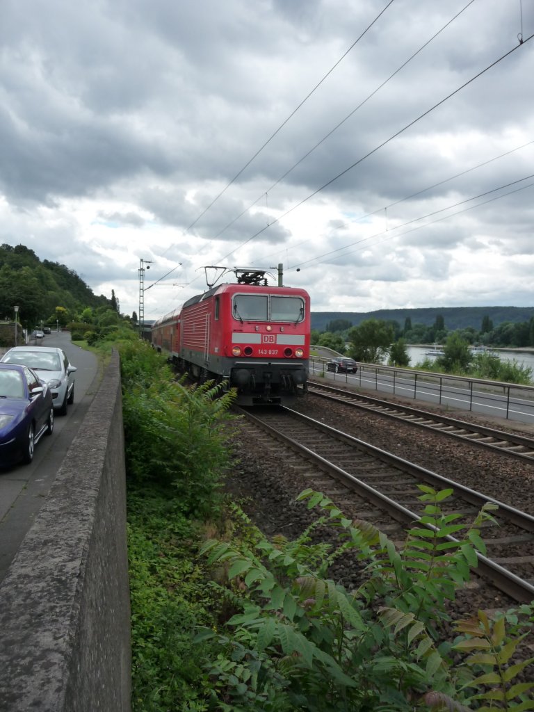 143 837 am 08.08.2012 bei Linz (Rhein).
RB27 -> Rommerskirchen