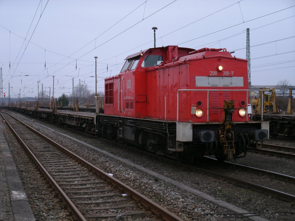 298 318 war am 10.Februar 2011 wieder einmal mit Rangieren in Bergen/R�gen besch�ftigt.