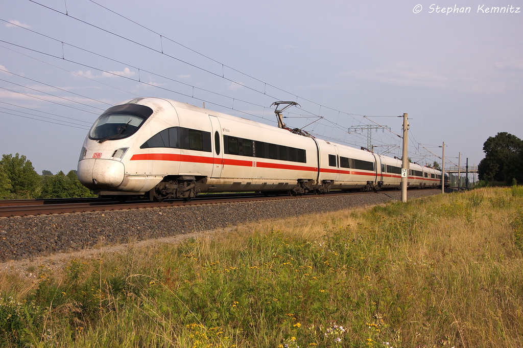 411 559-8  Passau  kam als einzigster ICE nach der Streckensperrung im Gleisabschnitt Paulinenaue–Nauen durch Vietznitz und fuhr in Richtung Wittenberge weiter. Netten Gru� an den Tf! 06.08.2013
