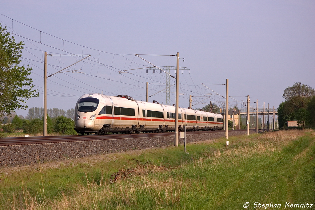 411 578-8  Ostseebad Warnem�nde  als ICE 1508 von M�nchen Hbf nach Warnem�nde in Vietznitz. 08.05.2013