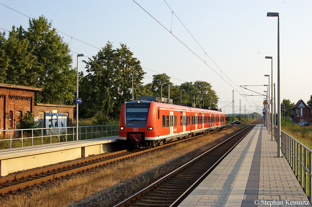 425 007/507 als RB30 (RB 17830) von Sch�nebeck(Elbe) nach Wittenberge am Haltepunkt Demker. Netten Gru� zur�ck! 26.08.2011