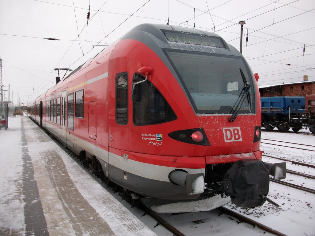 429 030 als RE Bergen/R�gen-Rostock am 30.November 2010 in Bergen/R�gen.