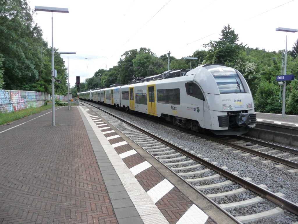 460 013 verl�sst am 06.08.2012 den Bahnhof Br�hl.