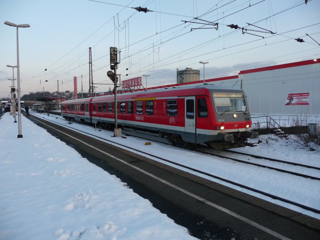 628 535 f�hrt am 03.02.2010 aus dem Bahnhof Wuppertal-Oberbarmen aus. RB47 -> Wuppertal Hauptbahnhof