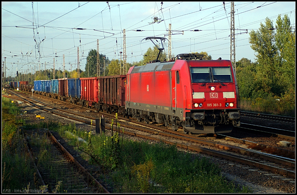 DB 185 361-3 mit Eanos-Wagen und Stahlstreben (NVR-Nummer: 91 80 6185 361-3 D-DB, gesehen Wustermark-Priort 01.10.2010)