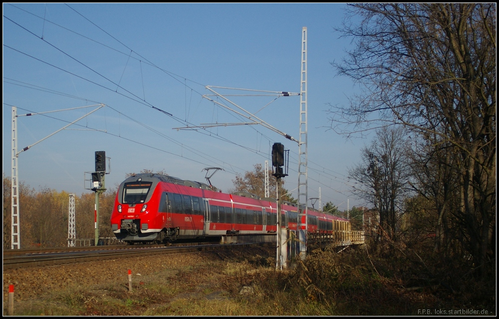 DB Regio 442 141 / 442 641 mit dem RE7 nach W�nsdorf-Waldstadt am 14.11.2012 in Berlin Wuhlheide