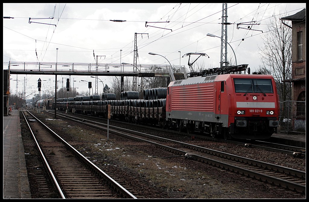 DB Schenker 189 021-9 ohne Logo oder Beschriftung mit einem gemischtem G�terzug (Wustermark-Priort 16.03.2010)