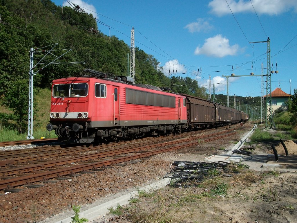 Der Alptraum jeden Lokf�hrers,mit einem Lokschaden blieb 155 019,am 31.August 2010,im Einfahrbereich von Lietzow liegen,dadurch waren keine Ausfahrten Richtung Binz/Mukran und Sassnitz m�glich.