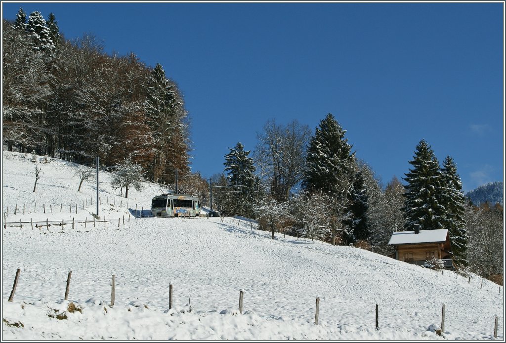 Der CEV Beh 2/4 N 72  Astro Pleiades  bei Fayaux. 30. Nov. 2012