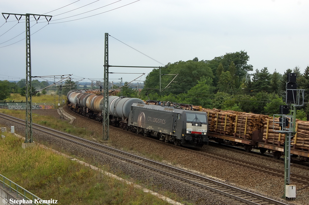 ES 64 F4 - 201 (189 201-7)  Zabrze  MRCE Dispolok GmbH f�r CTL Logistics GmbH mit einem Kesselzug  Benzin oder Ottokraftstoffe  steht am rotem Signal in Stendal Ortsteil Wahrburg und fuhr nachdem der Holzzug durch war in den G�terbahnhof rein. 07.09.2012