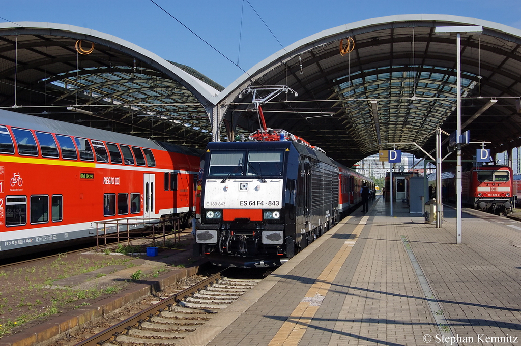 ES 64 F4 - 843 (189 843-6) MRCE im Dienst f�r die DB-Regio mit der RB20 (RB 16312) von Halle(Saale) nach Eisenach in Halle(Saale). 26.07.2011