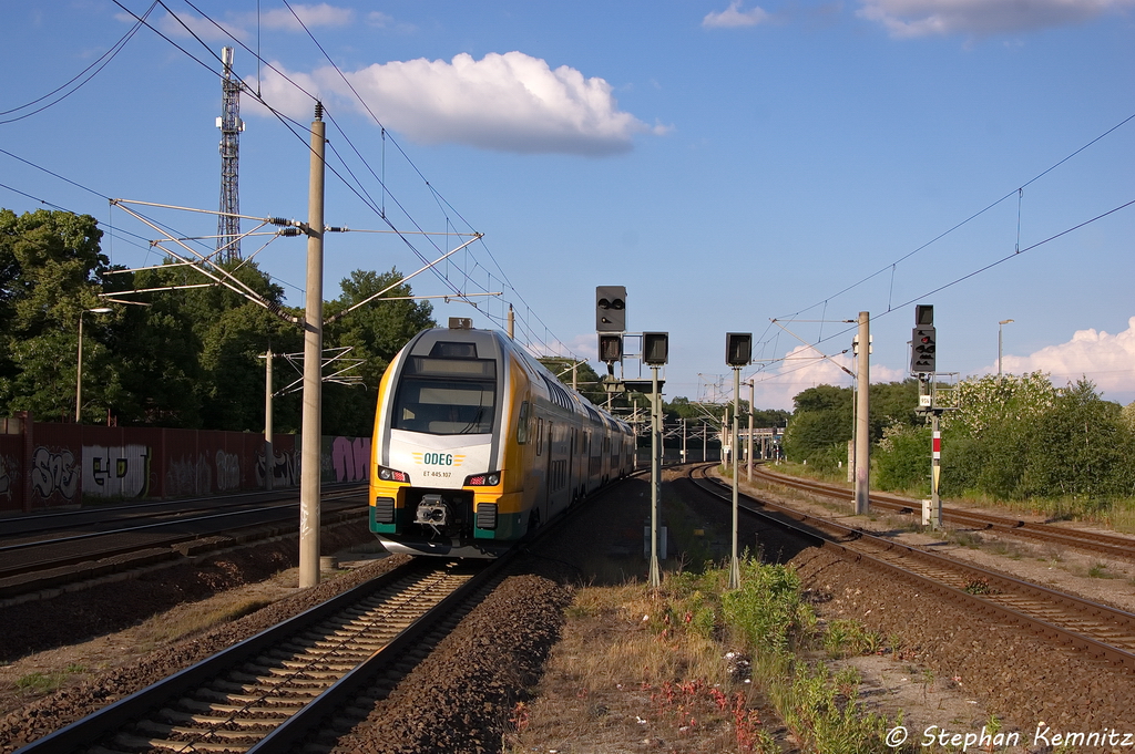 ET 445.107 (445 107-6) ODEG - Ostdeutsche Eisenbahn GmbH als RE4 (RE 37331) von Rathenow nach Ludwigsfelde, bei der Ausfahrt in Rathenow. 07.06.2013