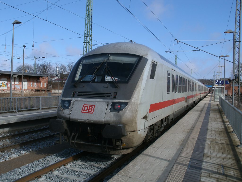IC Erfurt-Binz am 05.M�rz 2011 in Bergen/R�gen.