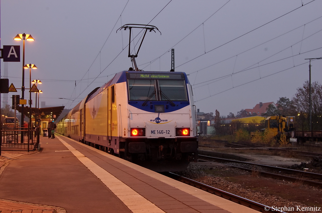 ME 146-12  Northeim  (146 512-9) kam mit dem (ME 82832) aus G�ttingen in Uelzen an und fuhr dann in das BW. 08.11.2011 