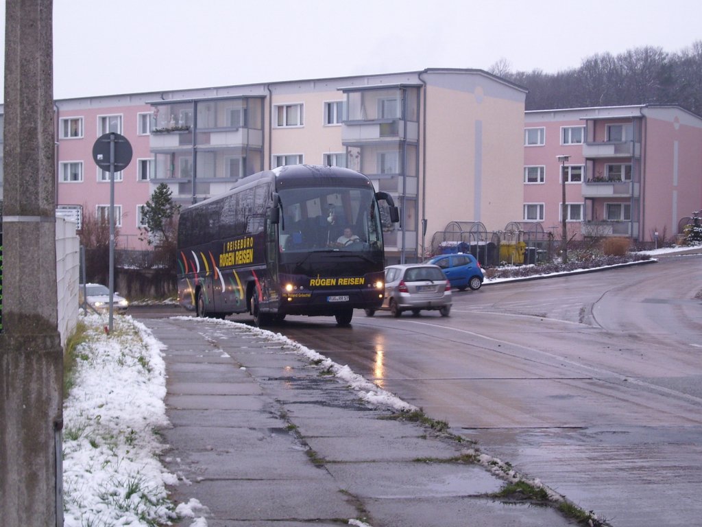 Neoplan Tourliner von R�gen Reisen/Deutschland in Bergen.
