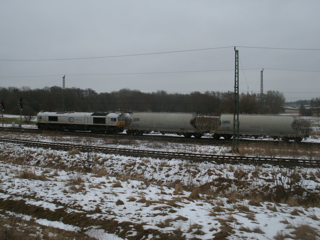 Noch bevor 247 042-5 Altef�hr,am 26.Februar 2013,verlie� erwischte ich die Class 77 mit ihren ganzen Zug.