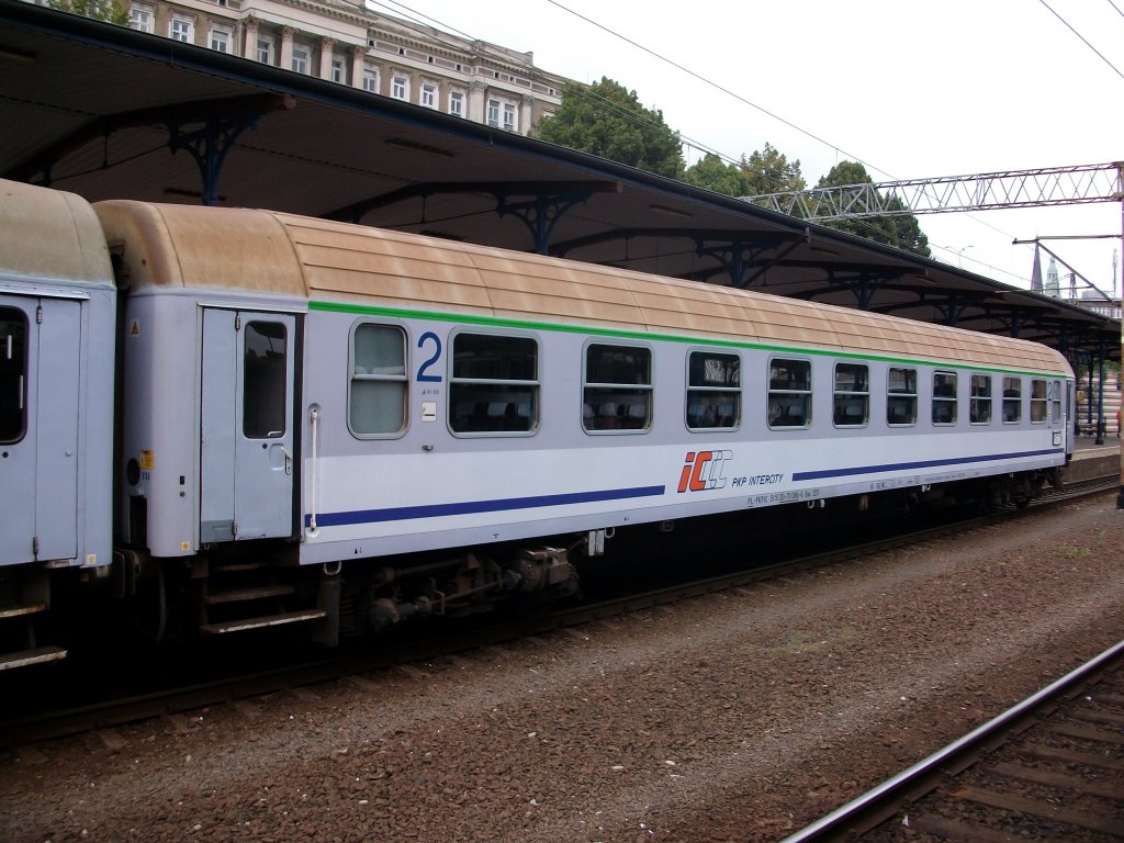 PKP-InterCitywagen am 07.August 2010 in Szczecin Glowny.