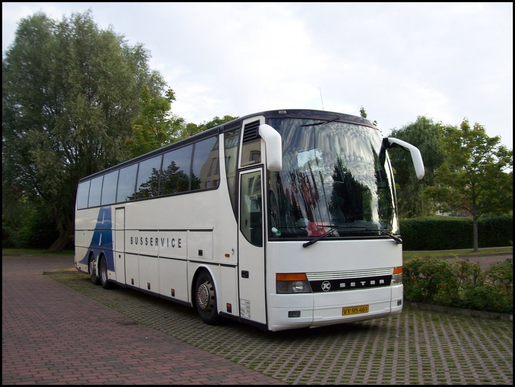 Setra 317 HDH von Busservice aus D�nemark in Bergen.