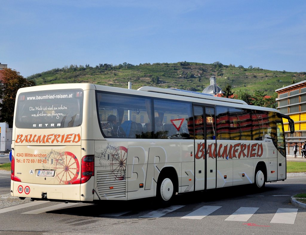 SETRA S415 GT von BAUMFRIED Reisen aus Ober�sterreich am 23.9.2012 in Krems an der Donau gewesen.