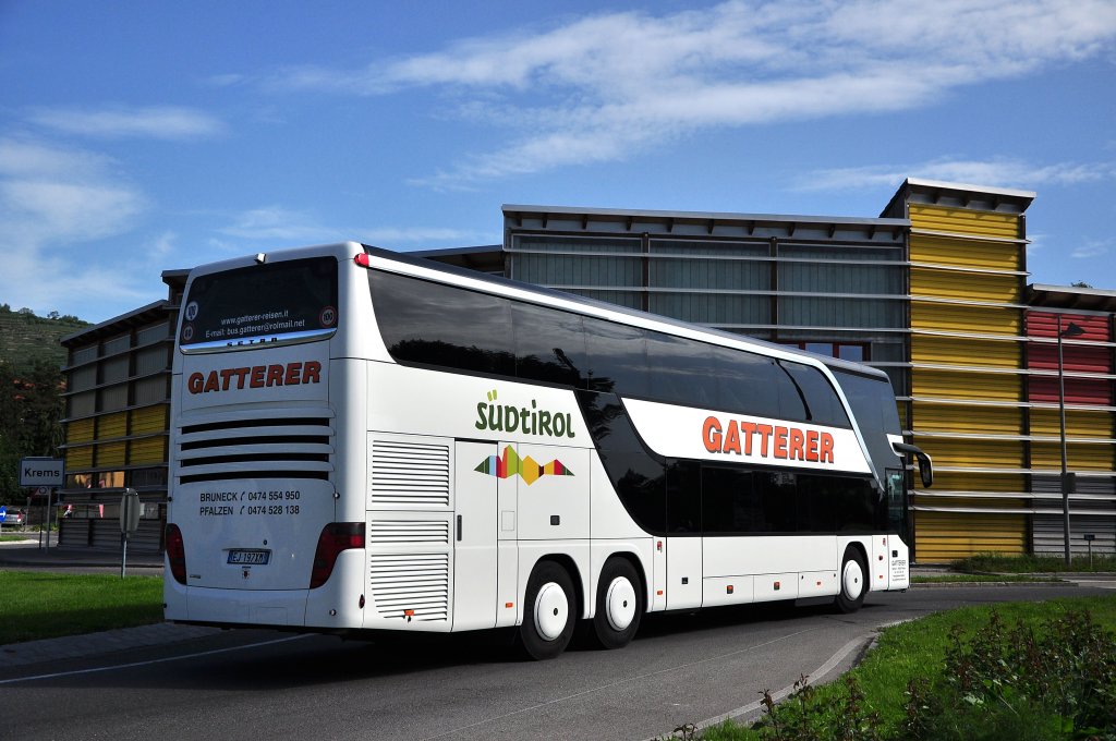 SETRA S431 DT von GATTERER aus S�dtirol am 19.5.2013 in Krems an der Donau.