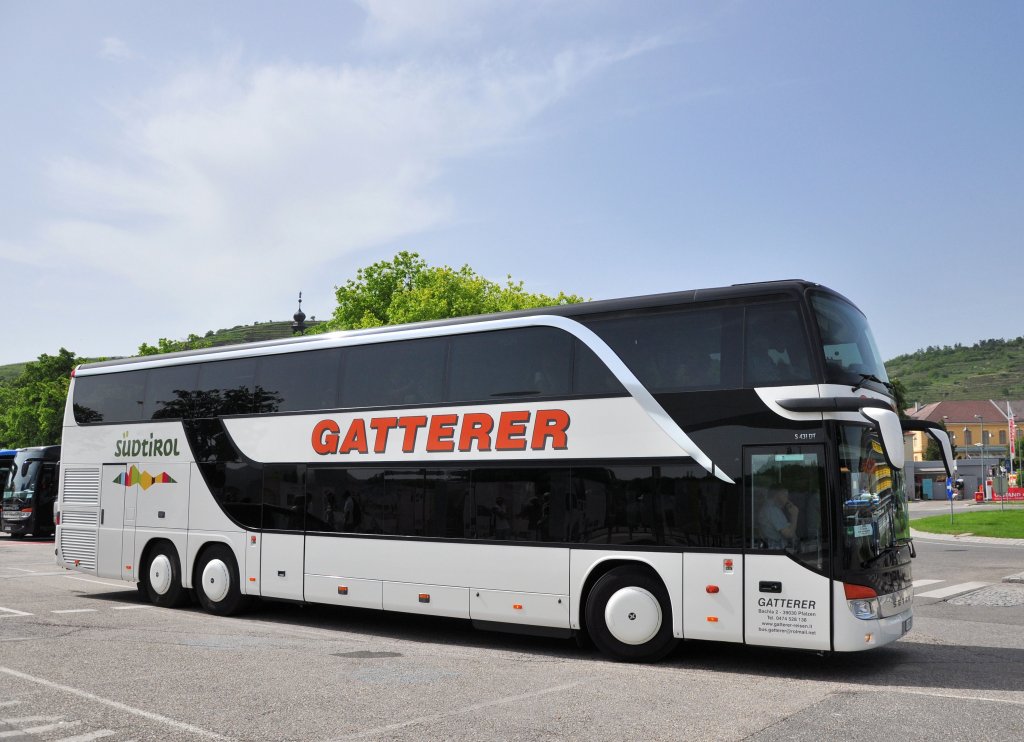 SETRA S431 DT von GATTERER aus S�dtirol am 19.5.2013 in Krems an der Donau.