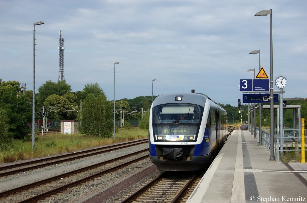 VT 560 der M�rkischen Regiobahn als MR51 (MR 68937) nach Brandenburg Hbf in Rathenow. 20.06.2011