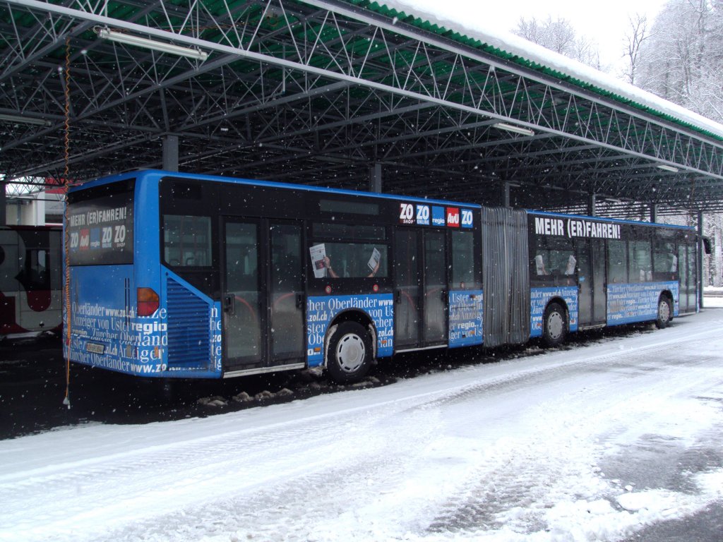 VZO-Mercedes Citaro NR.61 * Z�rcher Oberl�nder * Baujahr 2000 beim Depot in R�ti am 12.2.13