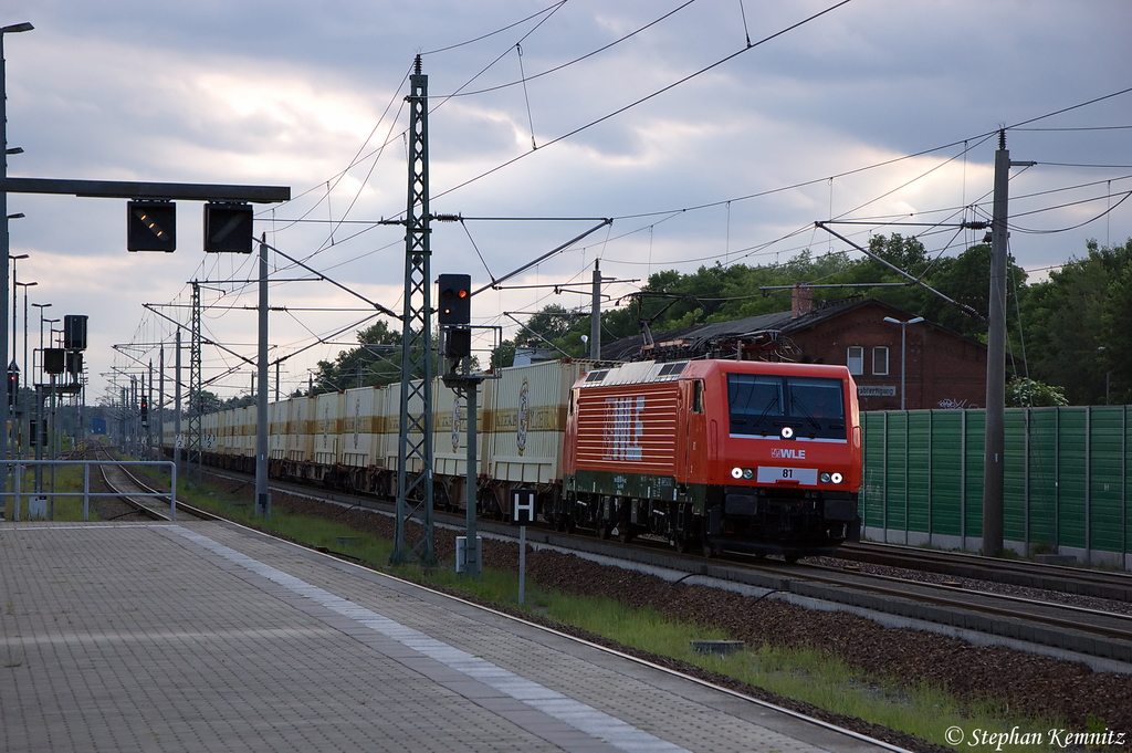 WLE 81 (189 801-4) WLE - Westf�lische Landes-Eisenbahn GmbH mit dem Warsteiner Bierzug nach Gro�beeren, in Rathenow. 30.05.2012 