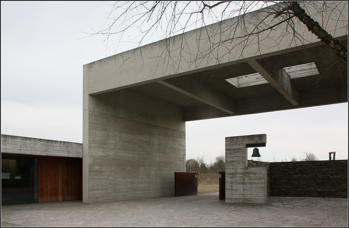 . Aussegnungshalle München-Riem -

März 2015 (Matthias)