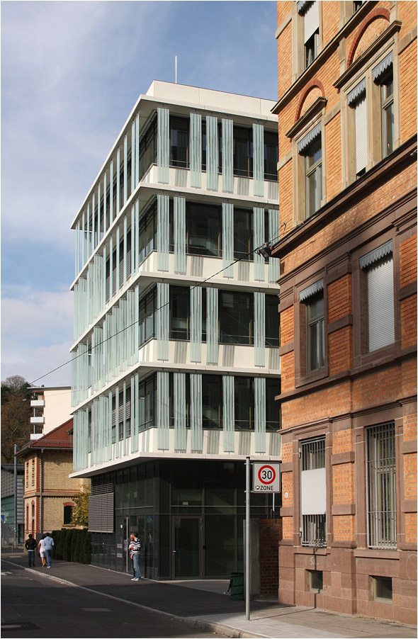 . Bürogebäude der WGV in Stuttgart, 2. Bauabschnitt -

Oktober 2014 (Matthias)