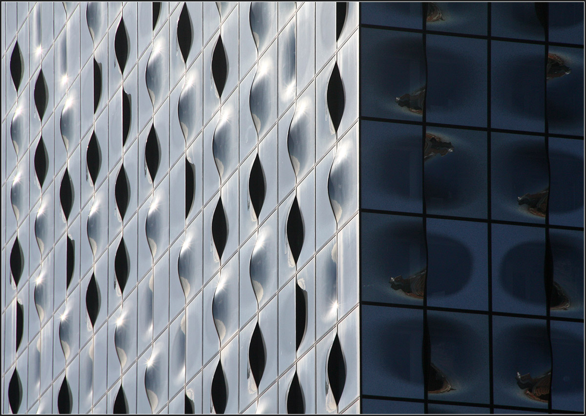 
. Die Elbphilharmonie in Hamburg -

Ein ungewöhnliche Fassade.

Oktober 2015 (M)