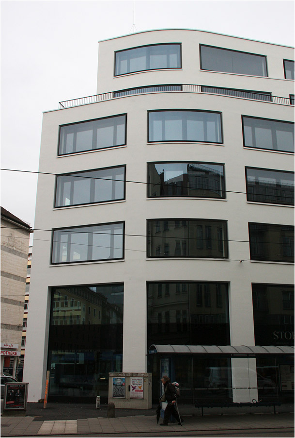 . Geschäftshaus Karlstraße in München -

März 2015 (Matthias)