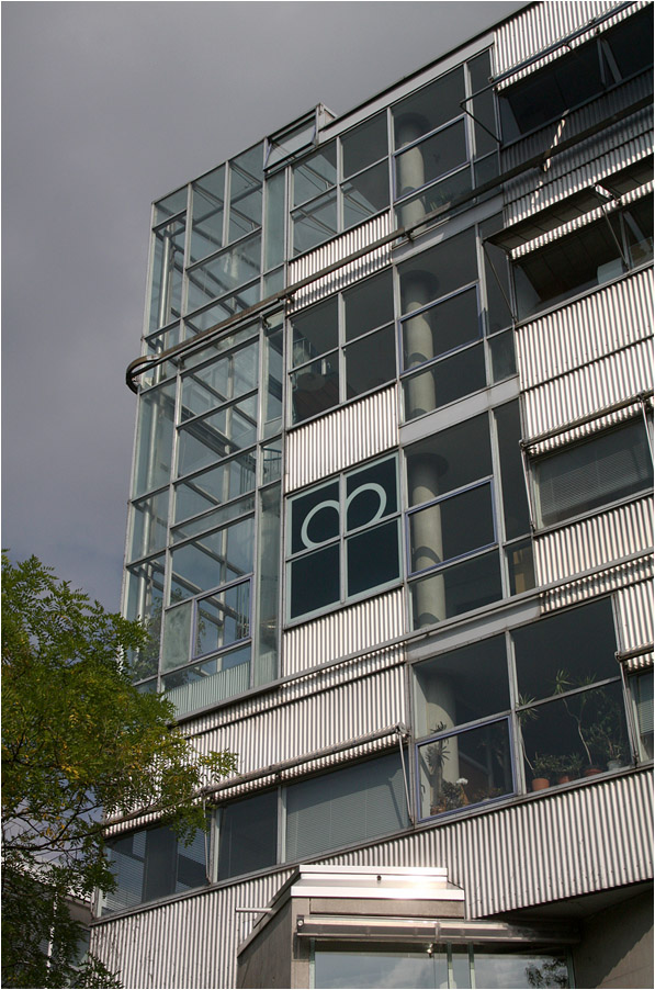 . Herbert-Keller-Haus in Stuttgart-Nord -

September 2014 (Matthias)