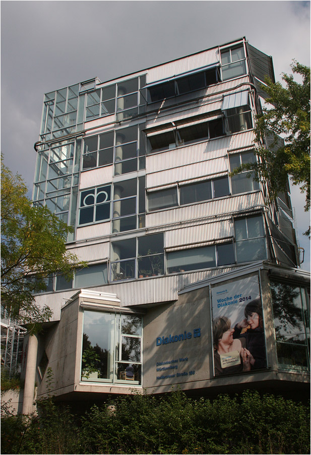 . Herbert-Keller-Haus in Stuttgart-Nord -

September 2014 (Matthias)