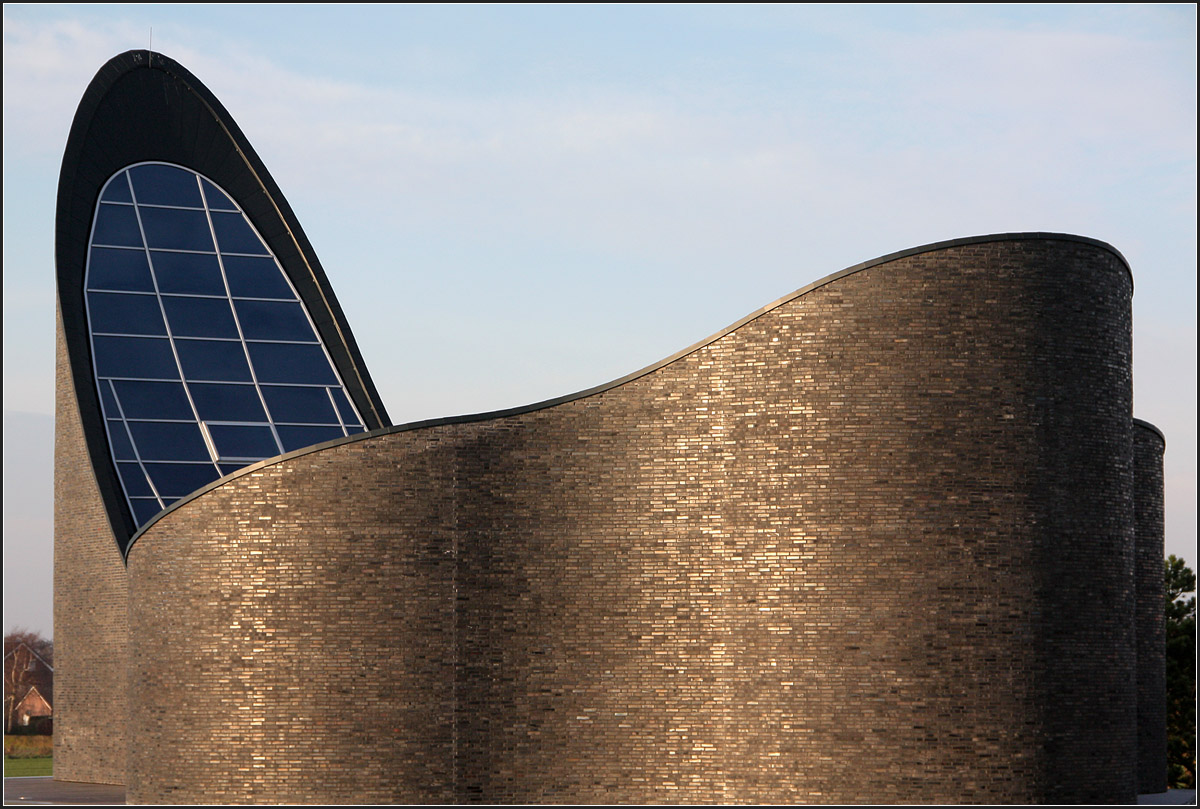 . Kirche am Meer in Schillig -

November 2012 (Matthias)