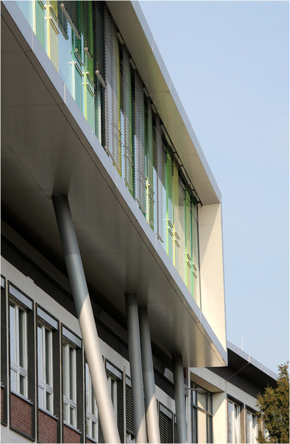 . Maybachschule Stuttgart-Bad Cannstatt -

März 2011 (Matthias)