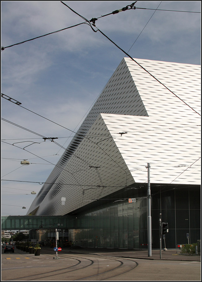 . Neue Messe Basel - 

Juni 2013 (Matthias)