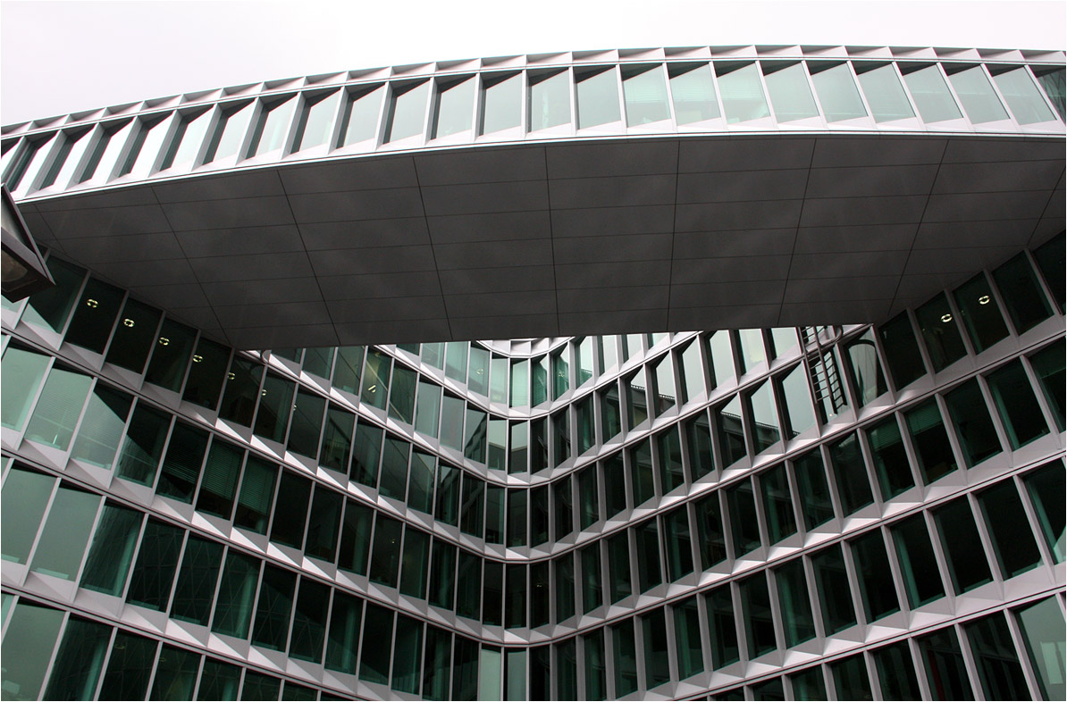 . Westhafen-Haus in Frankfurt am Main -

September 2014 (Matthias)