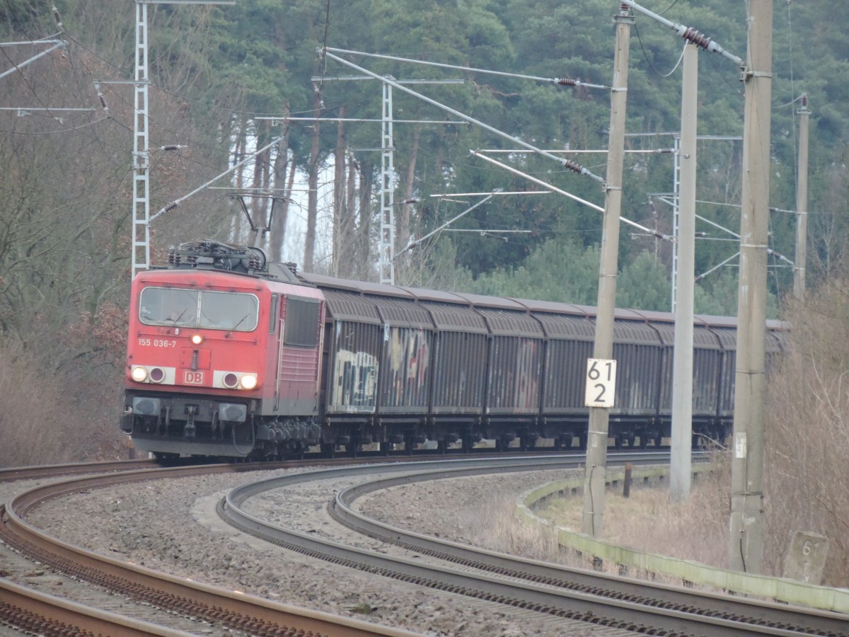 155 036-7 mit G�terzug von Rostock-Seehafen gen Schwerin bei der Einfahrt in Bad Kleinen am 06.02.2016