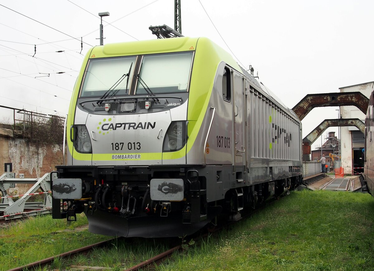 187 013 Captrain im Museumsgelände beim 8.Dampfloktreffen in dresden am 15.04.2016.