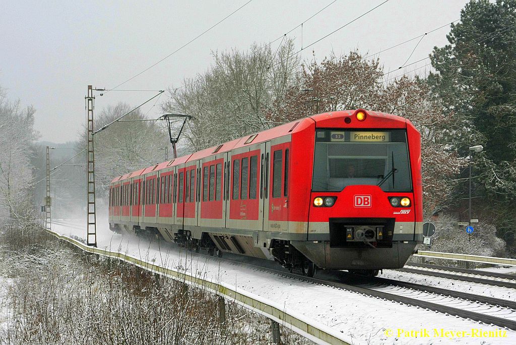 24/01/2015:
S-Bahn Hamburg 474 137 als S3 bei Buxtehude auf dem Weg nach Pinneberg