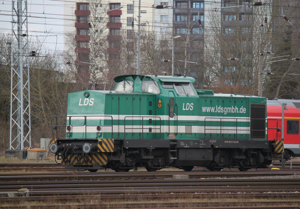 293 511-2(LDS 6  Weiser Beer )stand als Winterreserve fr den drohenden Wintereinbruch im Rostocker Hbf abgestellt.28.02.2015