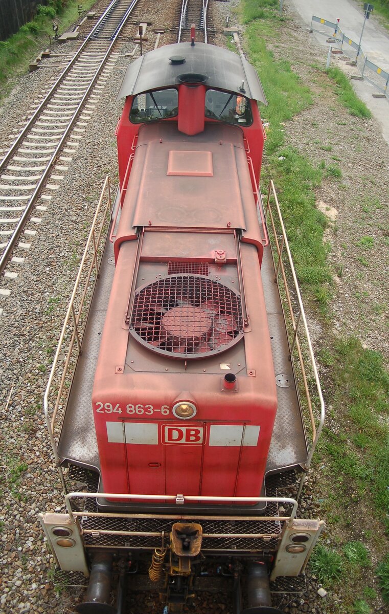 294 863-6 in Vöhringen am 11.05.2009.