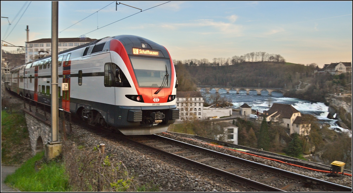511 018 oberhalb des Rheinfalls. M�rz 2014.