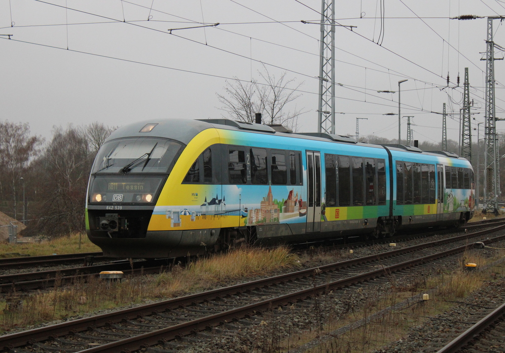 642 539 als RB11(Wismar-Tessin)bei der Einfahrt im Rostocker Hbf.21.12.2025