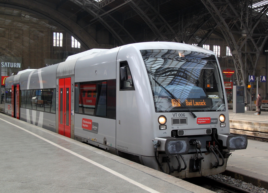 650 538-1 als MRB74747 von Leipzig Hbf nach Bad Lausick kurz vor der Ausfahrt im Leipziger Hbf.08.03.2014