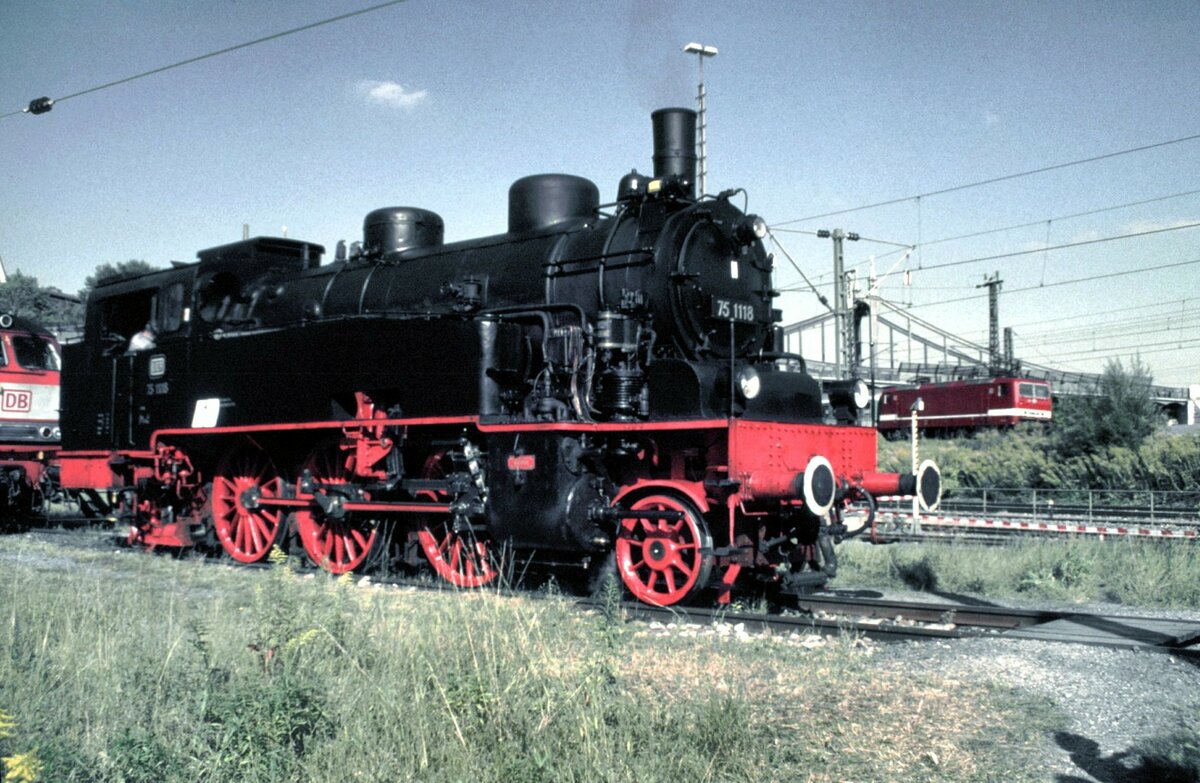 75 1118 in Ulm am Tag des Lokführers am 20.09.1997.