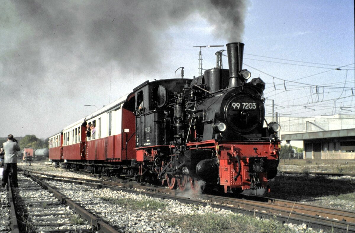 99 7208 der Albbahn von der UEF in Amstetten im Oktober 1990.