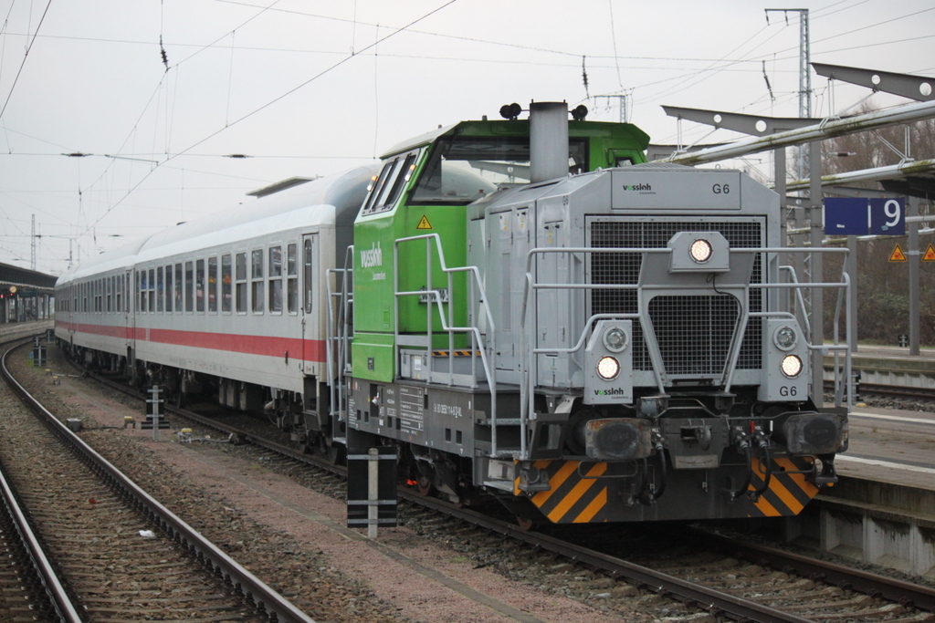 am 14.12.2014 stellte 650 114-8 den IC 2409(Rostock-D�sseldorf)im Rostocker Hbf bereit.